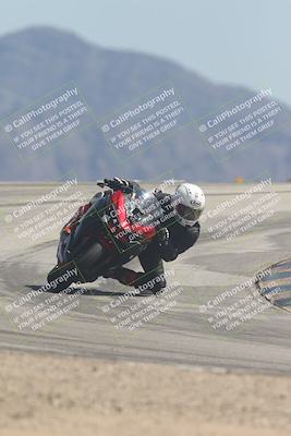 media/Sep-20-2025-Race Pace (Sat) [[d4e1b33f4d]]/Non Verified/Turn 12 (12pm)/